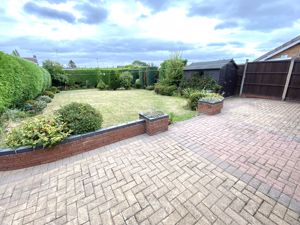 Photo 5- click for photo gallery